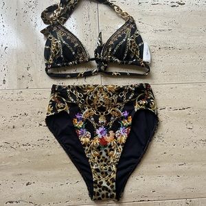 NWT Camilla “a night in the 90s”chain detail top and high leg and high rise pant